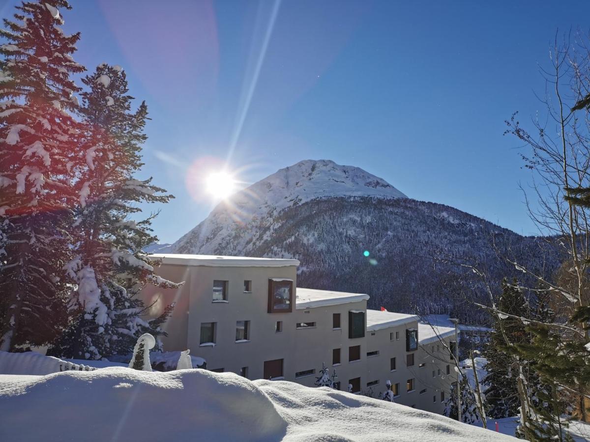 Ferienwohnung Pontresina - Chesa Andrea - Gartensitzplatz Exteriör bild