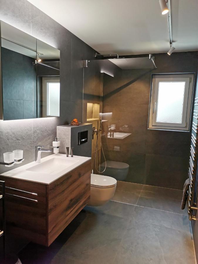 Ferienwohnung Pontresina - Chesa Andrea - Gartensitzplatz Exteriör bild